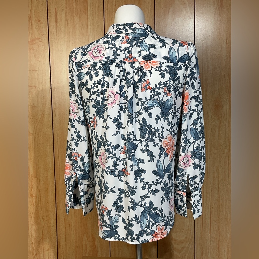 Tahari White Button-Down Blouse with Coral & Slate Floral Print SZ - L - Picture 3 of 6